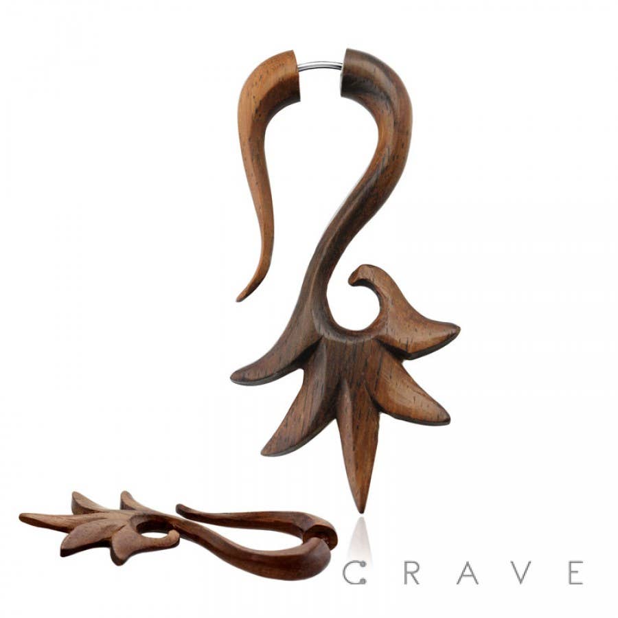 -20 GA (0,8 mm) — PEIGNE À COQ SCULPTÉ À LA MAIN en vente sur Faire0