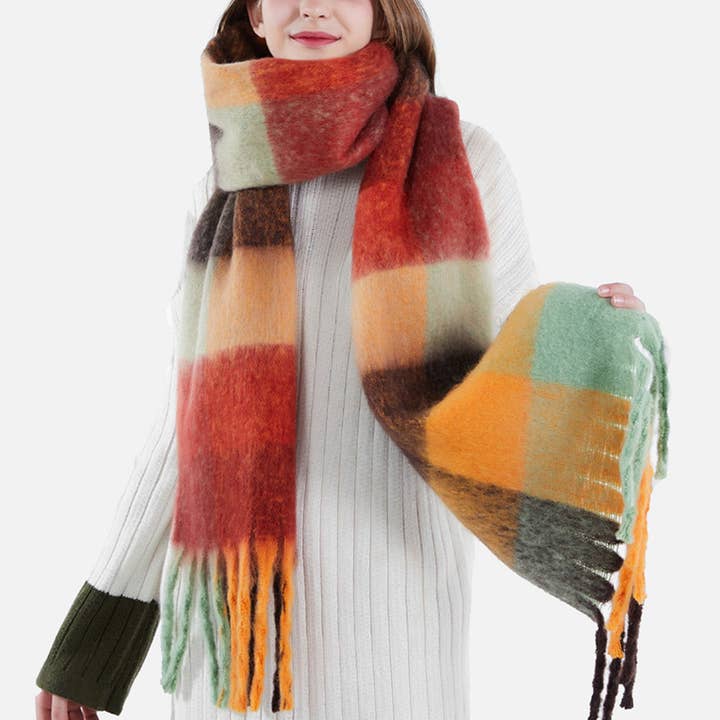 ACCITY - Wholesale Scarf - Women's - WOMEN FRINGED KNITTED PLAID SHAWL SCARF_CWASC0167