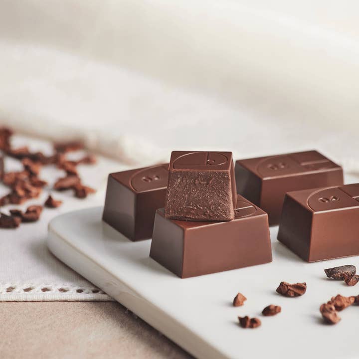 Losse cacaogruis praline voor wholesale door Cioccolato Lavoratti 1938