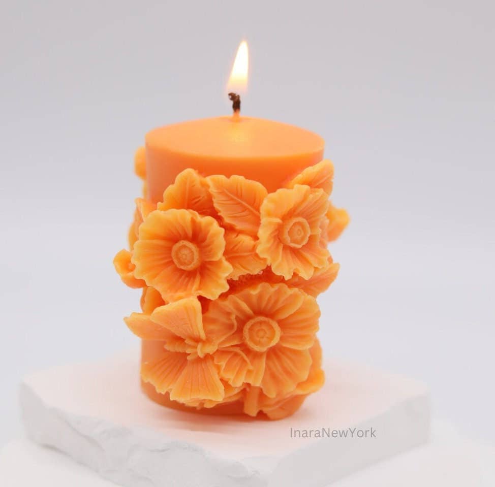 Inara New York - Wholesale Novelty Candle - Flower pillar shaped candle |  Love candle8
