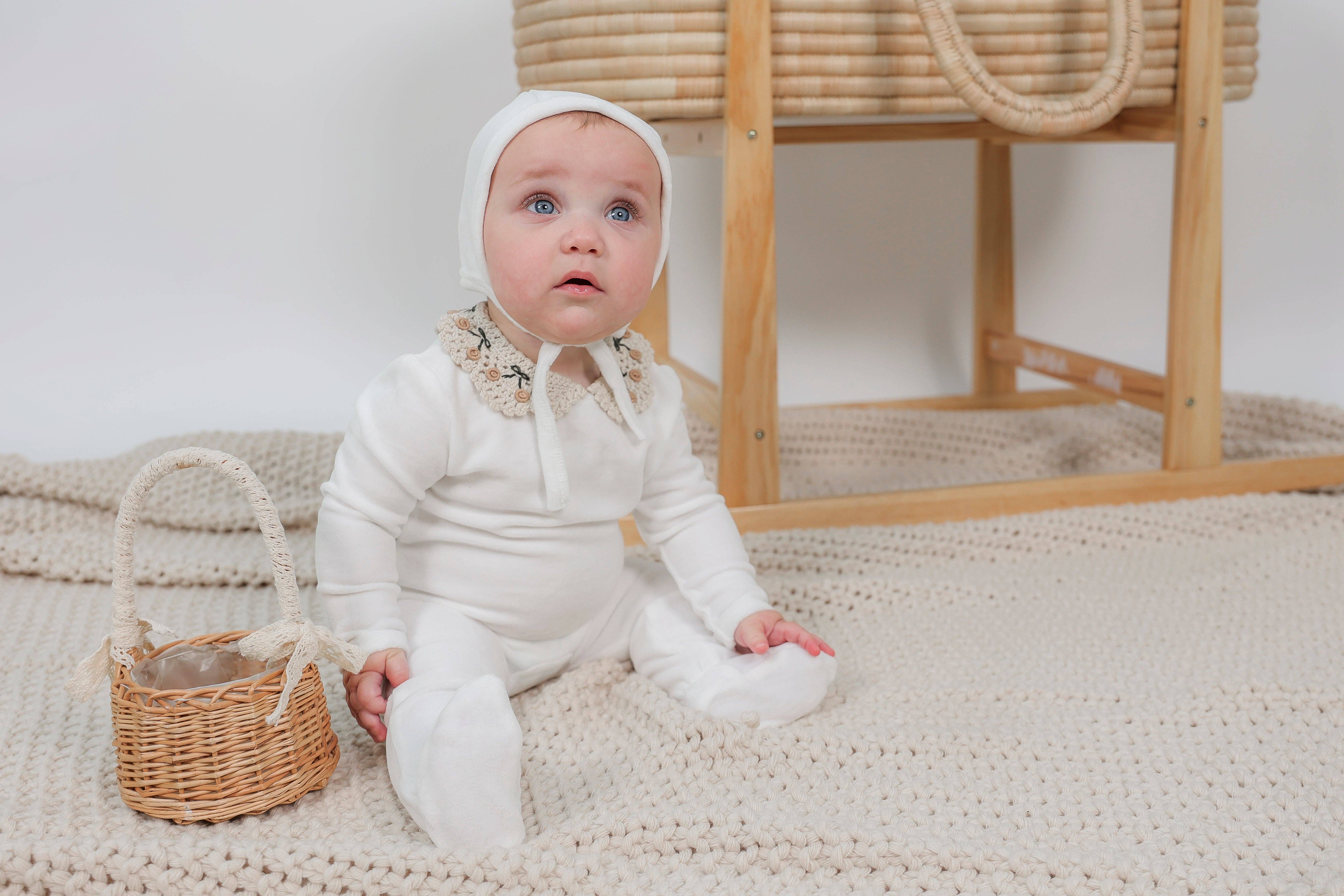 Hush.Shop - Wholesale Jumpsuit - Baby - Velour Crocket Collar Onesie3