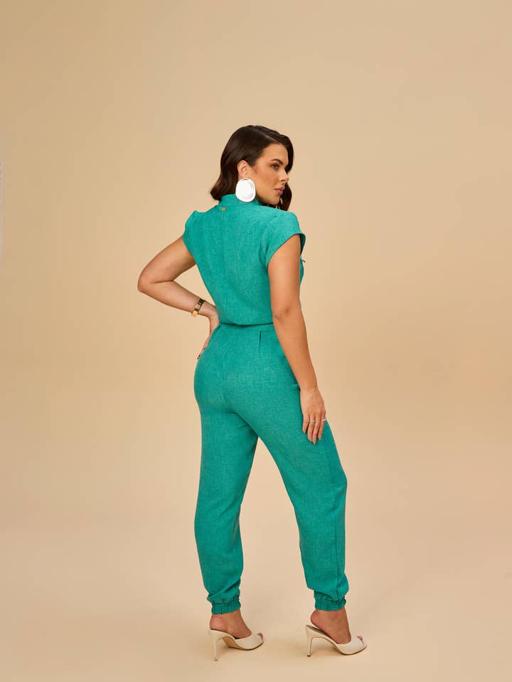 GREEN MACACAO FRONT ZIPPER for wholesale on Faire2