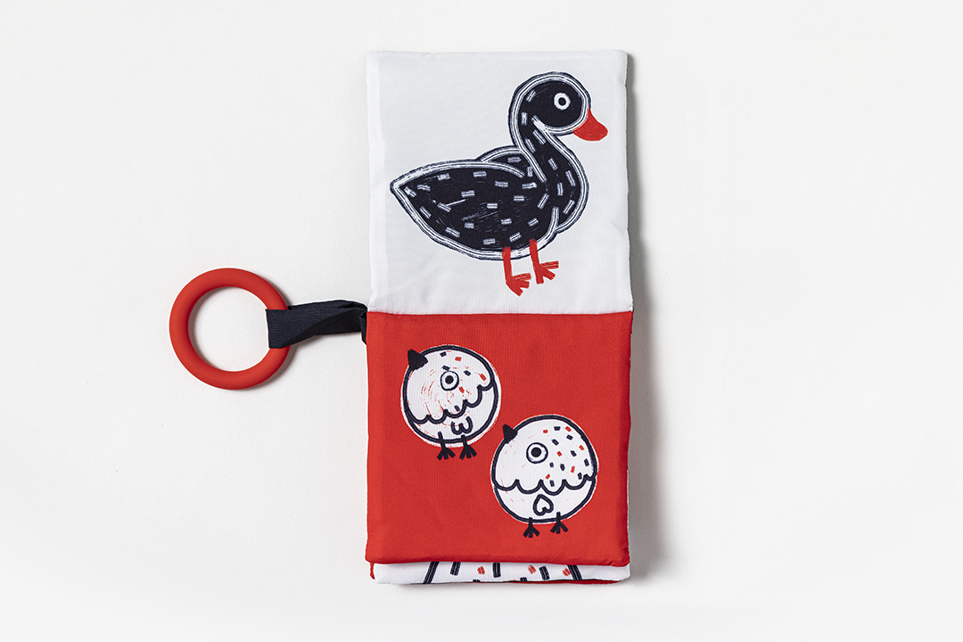 Edicare Editora, Lda. - Wholesale Baby & Toddler Book (0-2) - Hey, look! Farm – Cloth Book2