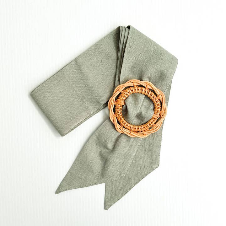 CUSCINI BIANCHI E SALVIA per la vendita all'ingrosso da parte di The Cushion Accessory Co. Pty Ltd