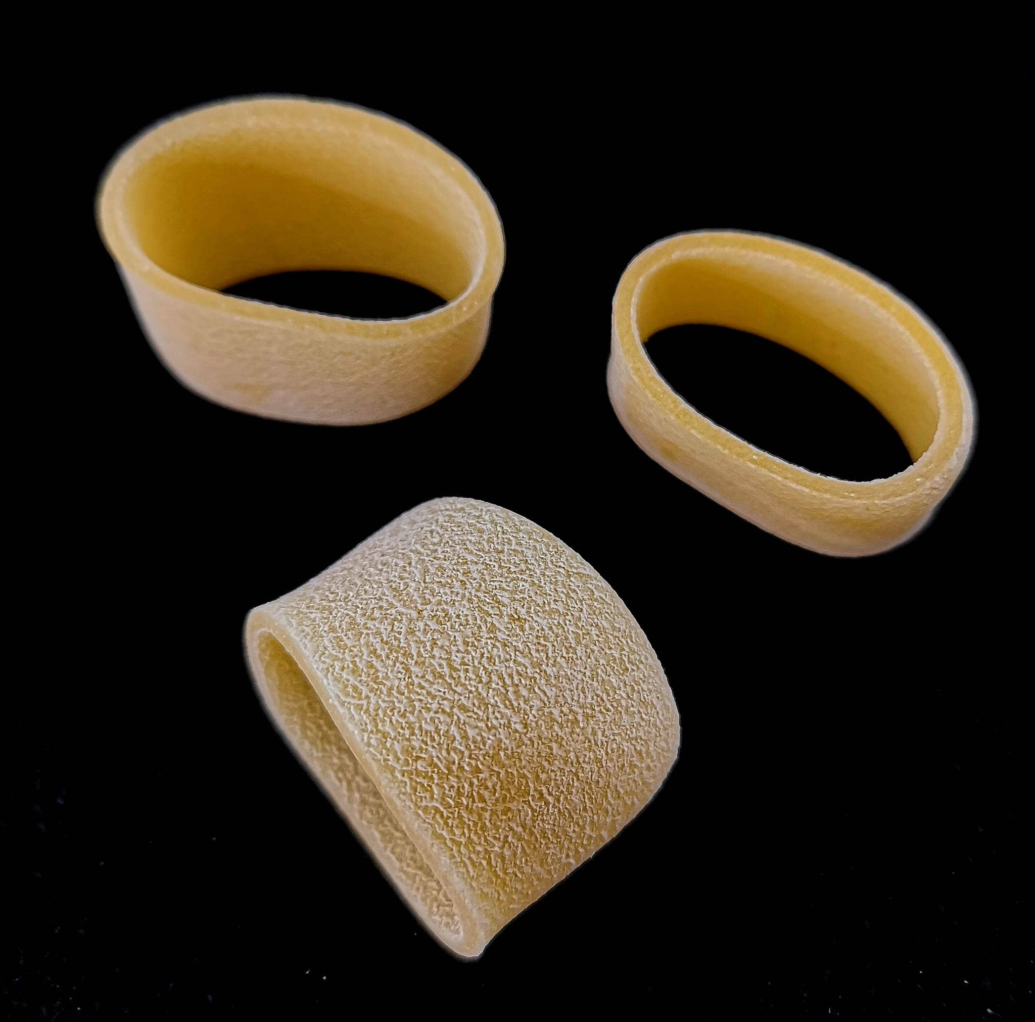 IL POZZO DEL RE firma Antonio Marella - Vente Pâtes - Calamari 500 g de pâtes artisanales italiennes au blé dur3