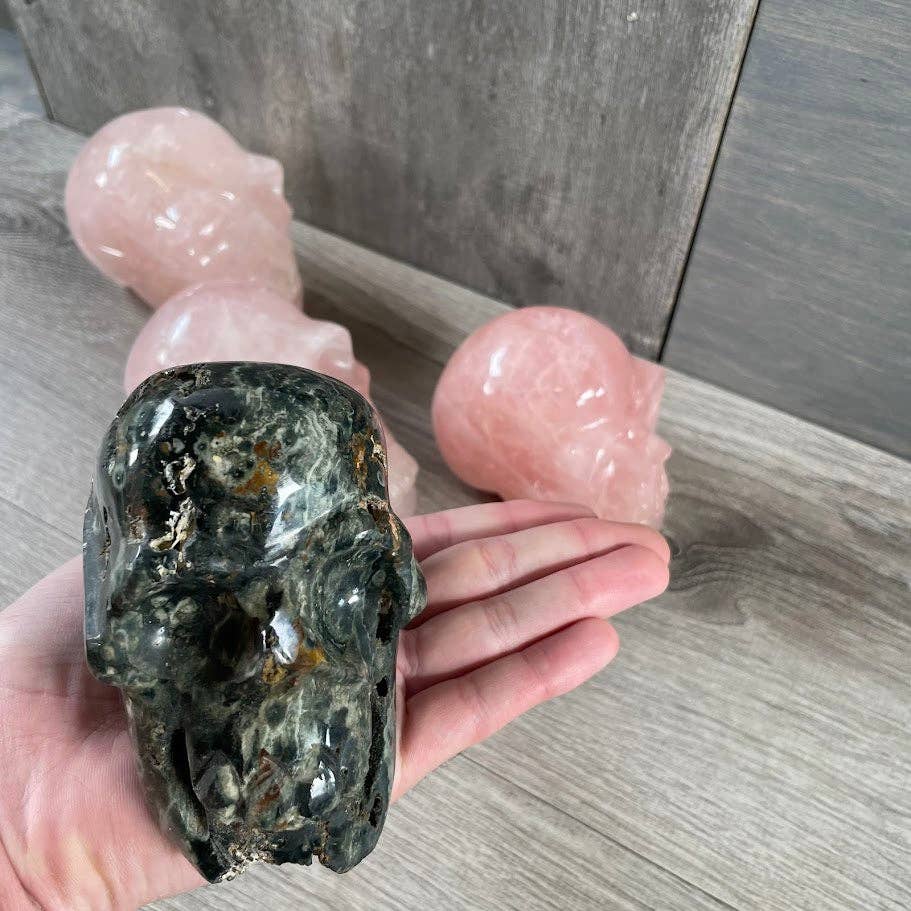 Keystone Crystals - Wholesale Spiritual Stone/Crystal - Assorted Crystal Skulls – Bulk Lot for Gift Shops95