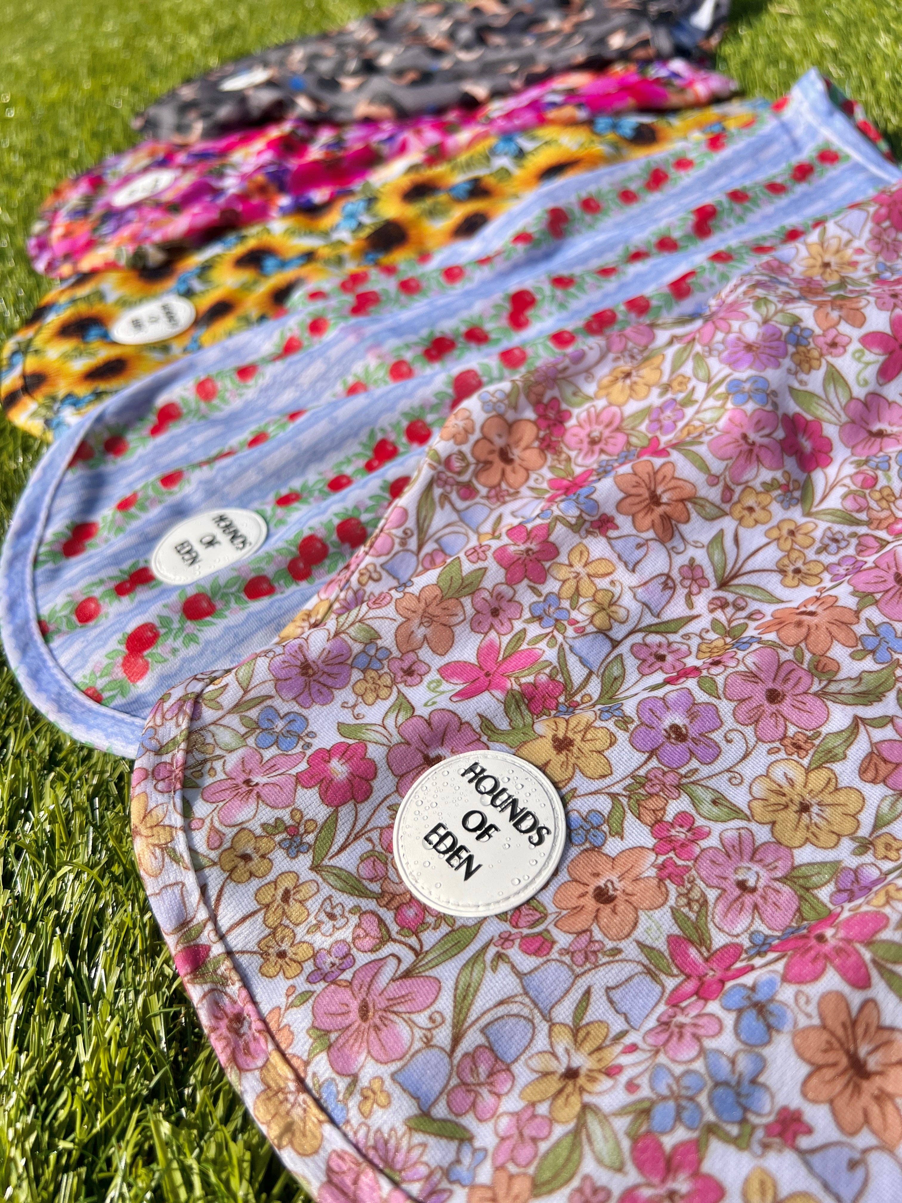 Hounds of Eden – wholesale Hundväst - Hund – Pastal Petals Hundkylningsväst1