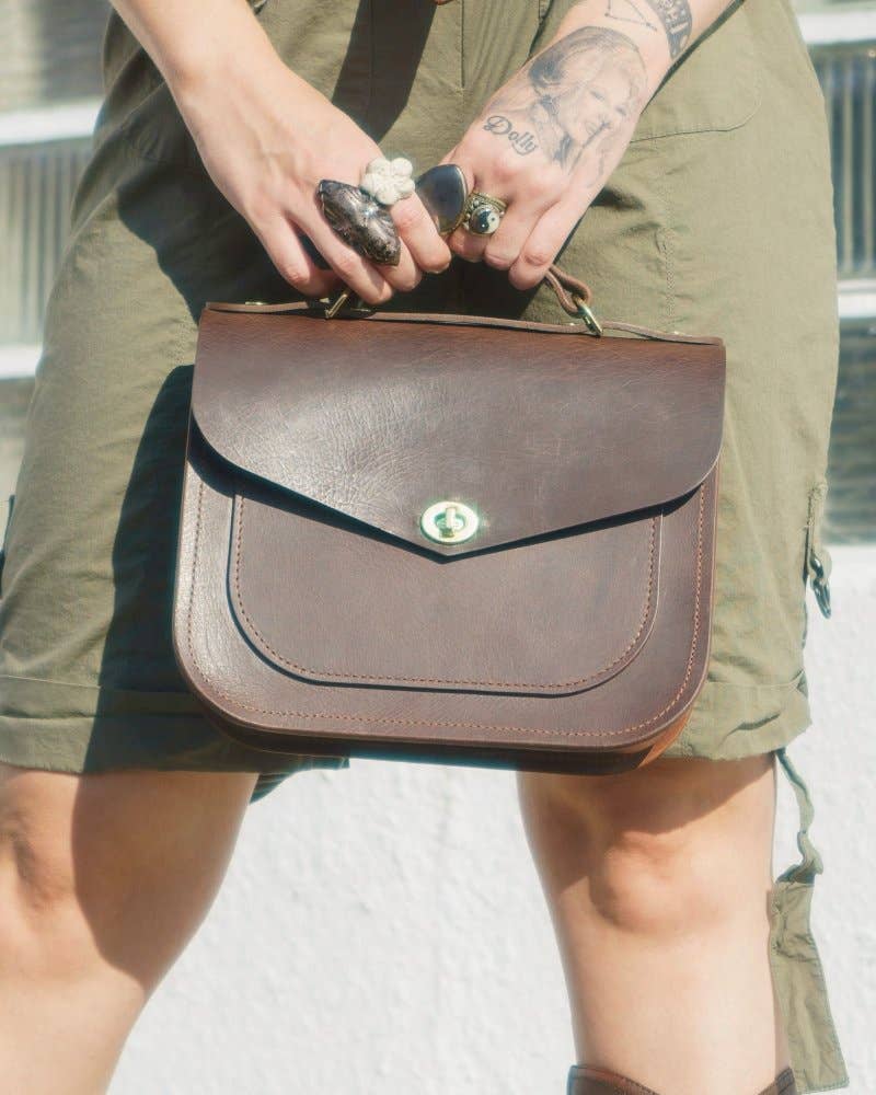 Howl and Hide - Wholesale Crossbody Bag - Women's - Parkway Saddlebag16