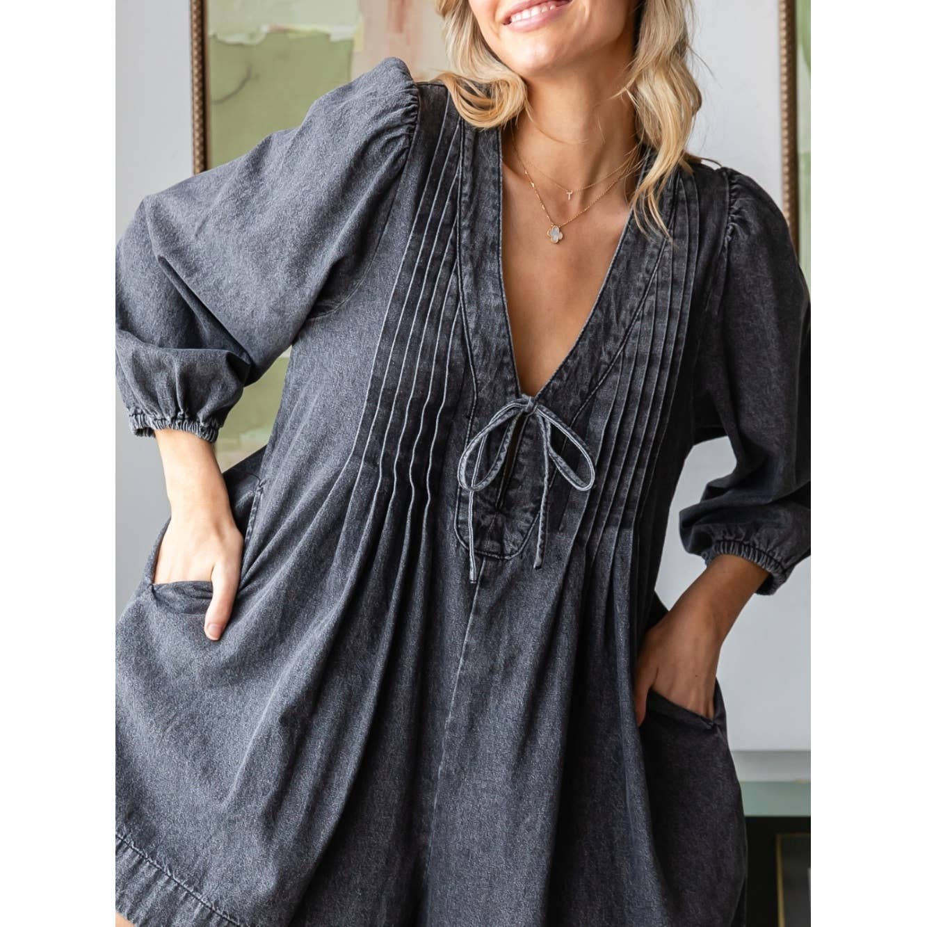 Veveret - Wholesale Romper - Women's - V-neck Puff Sleeve Denim Romper3