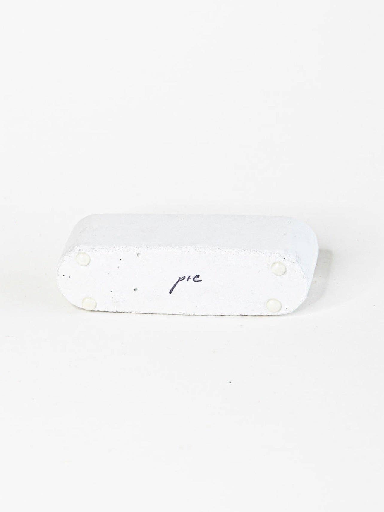 poured + crafted - Wholesale Business Card Holder - Concrete Oval Business Card Holder2