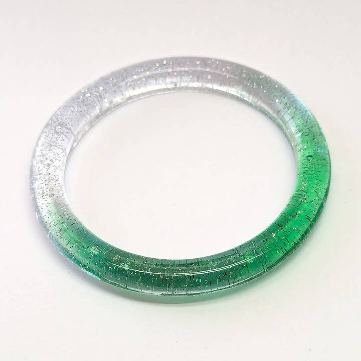 Pulseras rígidas de resina transparente con brillo bicolor para venta al por mayor de Stylish Jewelry Supply