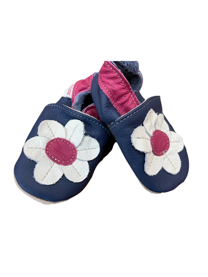 DAISY ON NAVY BLUE per la vendita all'ingrosso da parte di Oceania