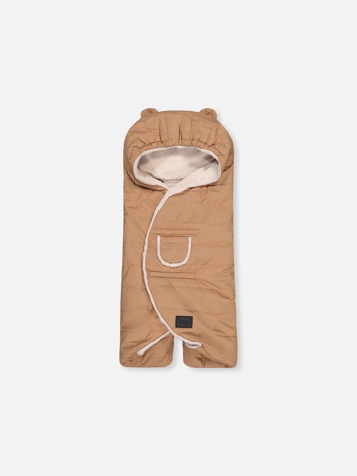 Enveloppe bébé bien ajustée conçue pour siège-auto et poussette Chanterelle pour la vente par Deux par Deux