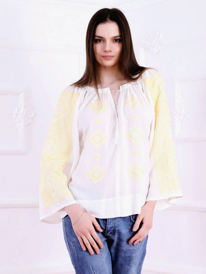 Blouse Banat - Tissu de couleur blanche pour la vente par FLORII
