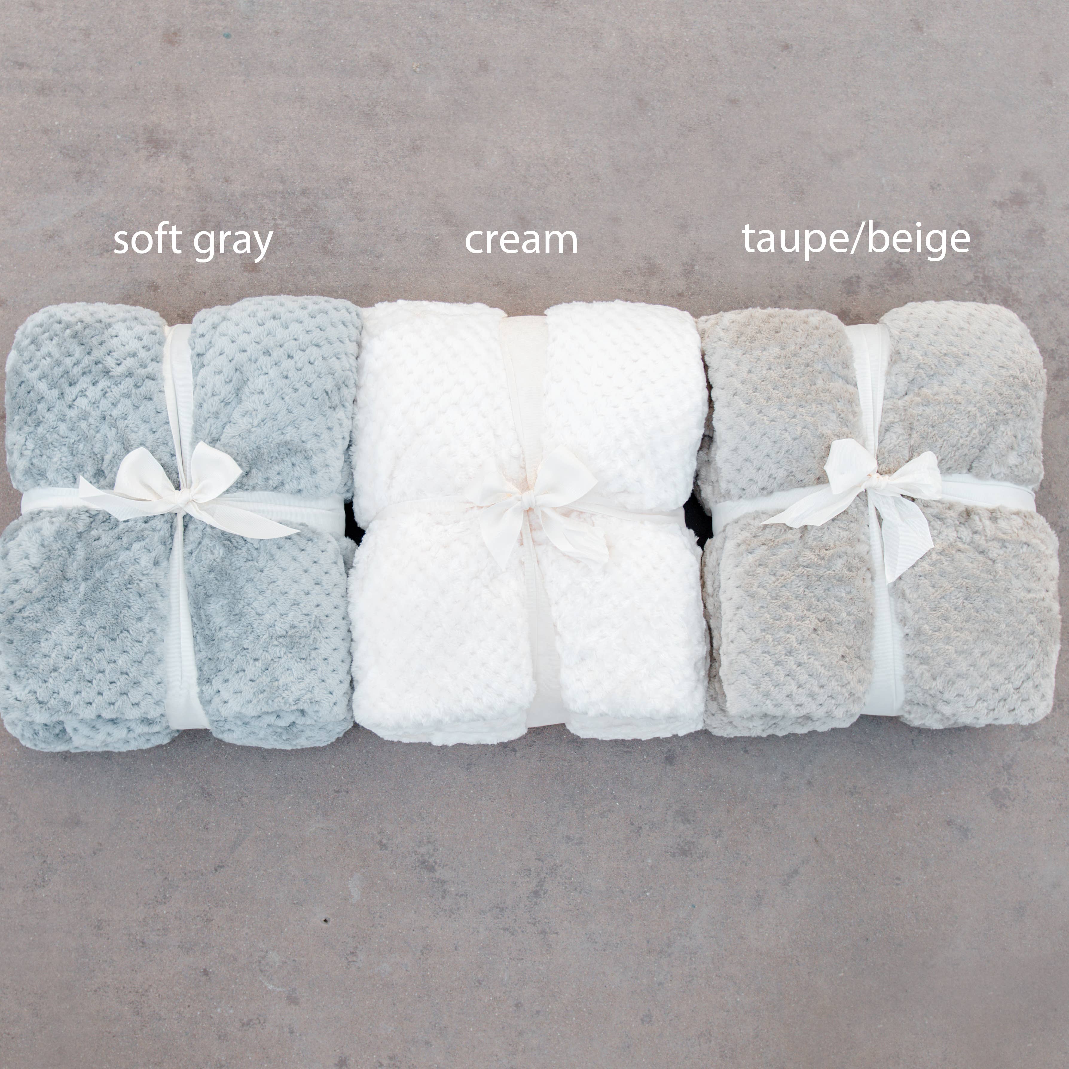 Everyday Cozy Living - Wholesale Throw Blanket - Soft Waffle Weave - Fleece Blanket Lightweight Throw8