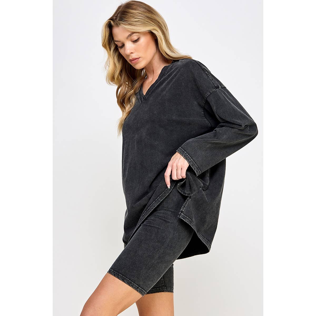 Sweet Generis - Wholesale Lounge Set - Women's - COTTON MINIERAL WASHED OVERSIZE TOP WITH CASUAL BIKER SHORT 17