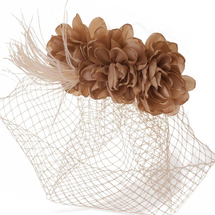 Coiffe de fête Aina ocre pour la vente par Flormoda