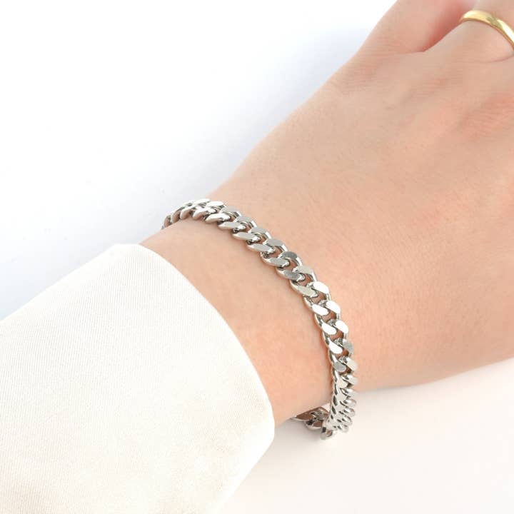 Blueyejewelry - Wholesale Link & chain bracelet - Curb Chain Bracelet - Bold Curb Bracelet for Women2