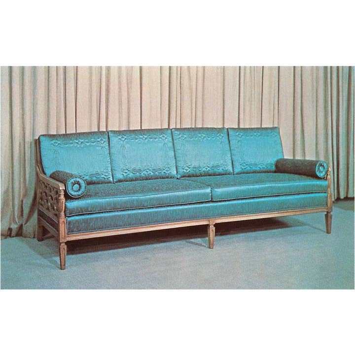 Found Image Press - Wholesale Magnet - Magnet BF-66 Blue Sofa with Round Arm Rests