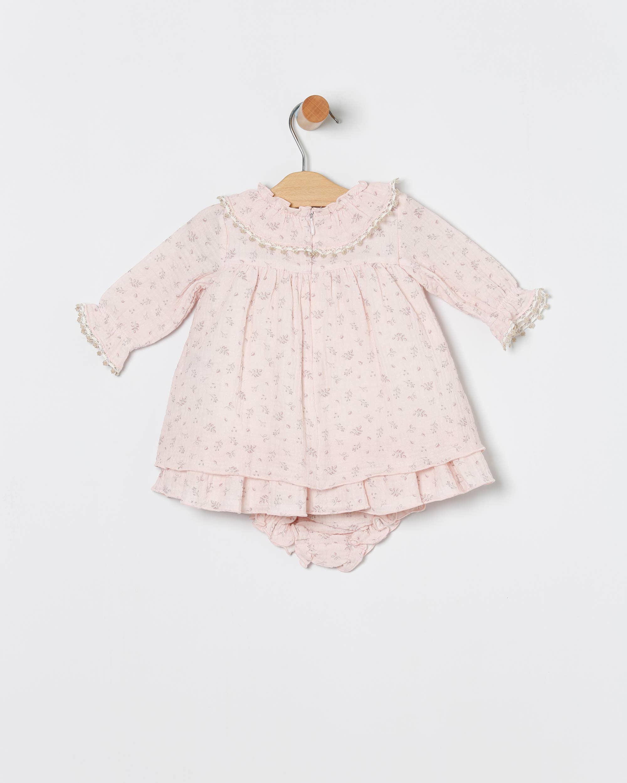 Rose Vestido Braga com estampa floral para venda a revendedores na Faire0