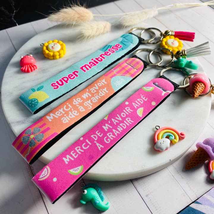 Trendy and colorful lanyard keychain for teacher and other Purchase Wholesale bomboniere magenta. Free Returns & Net 60 Terms on Faire trending on Faire.