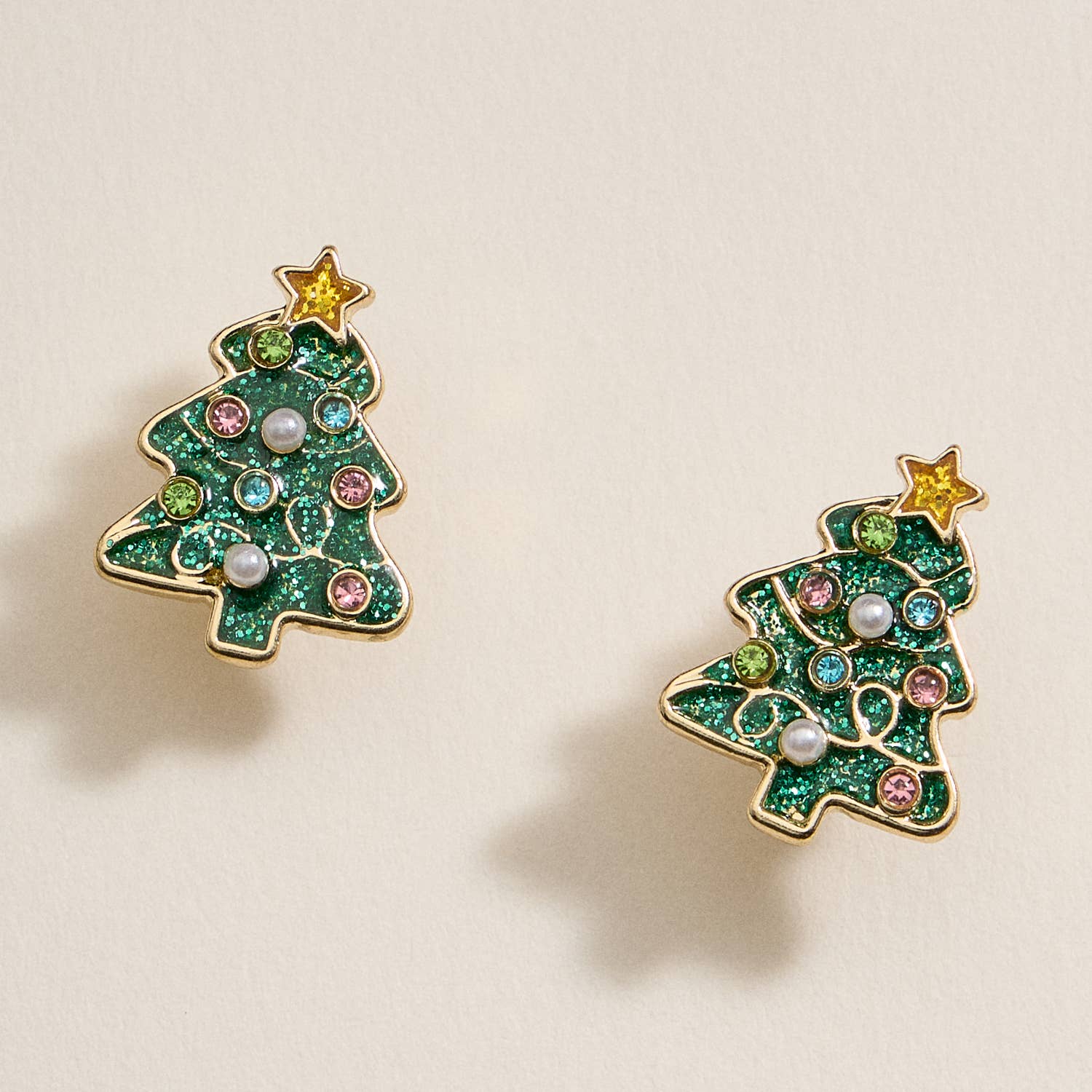 Frem - Vente Clous d'oreille - Boucles d'oreilles à tige en émail en forme de sapin de Noël4