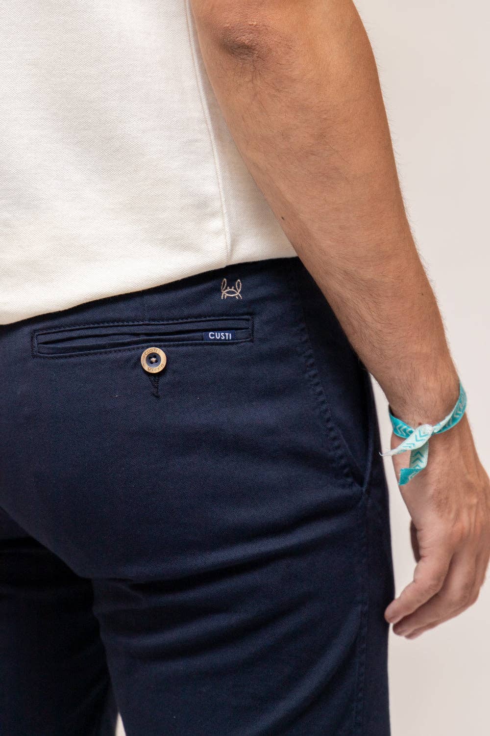 Custi Mikelo: Men's Clothing & Christmas Gifts – wholesale Shorts – Herr – Marinblå Elastisk Bermuda | Priego1