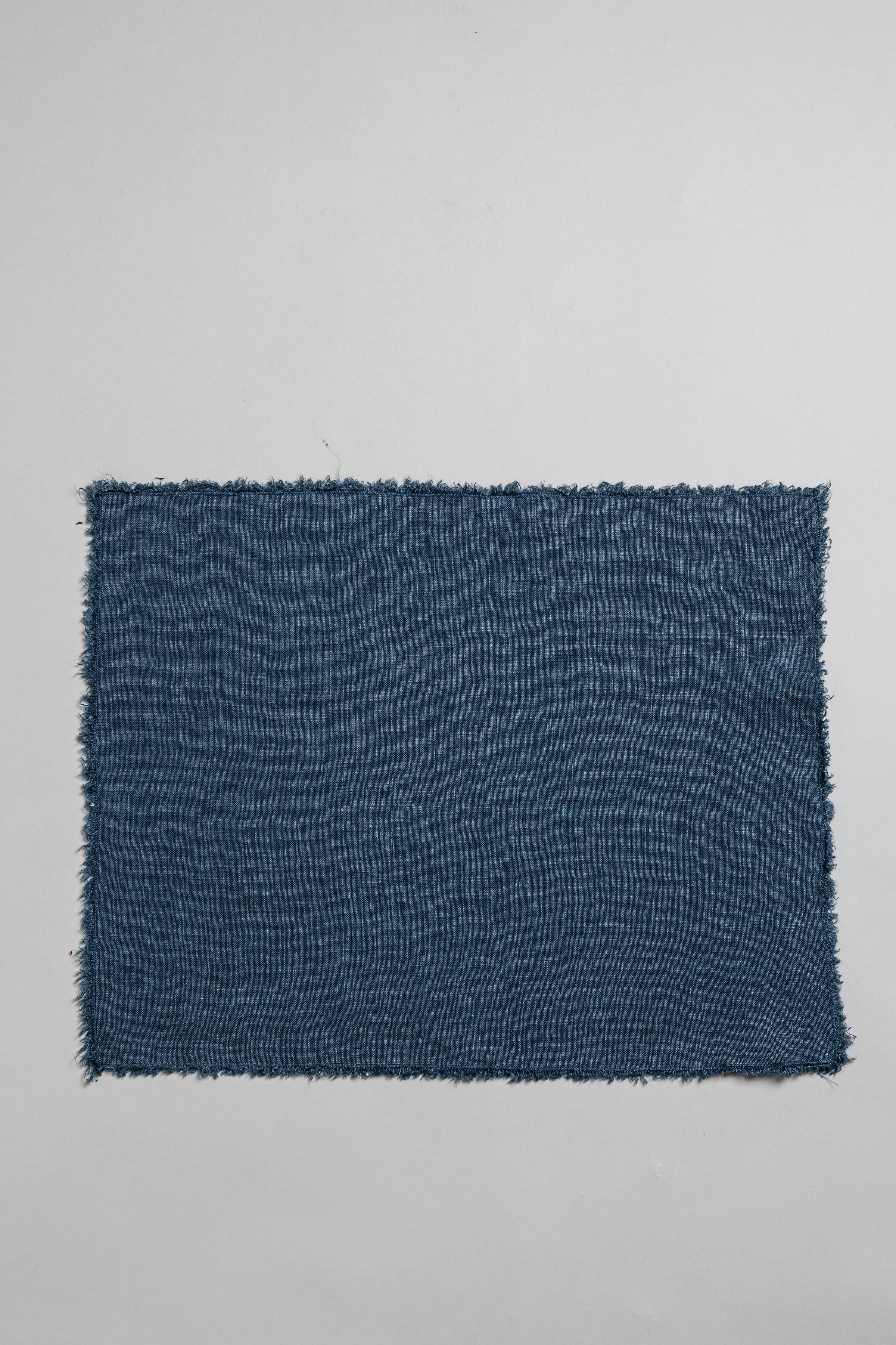 FEELUM homelinen by David Home srl - Wholesale Dinner & Cloth Napkin - OASI American placemat, made in Italy.1