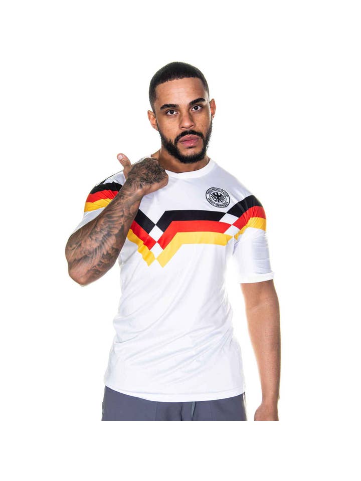 REMOVED BRAND - Venta al por mayor Camiseta - Hombre - Camiseta de fútbol retro de Alemania Occidental Italia 1990