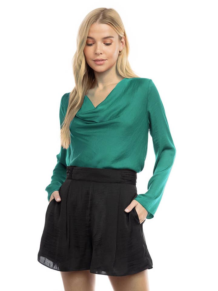 Satin Cowl Neck Langærmet Bluse for engroshandel hos Naked Zebra