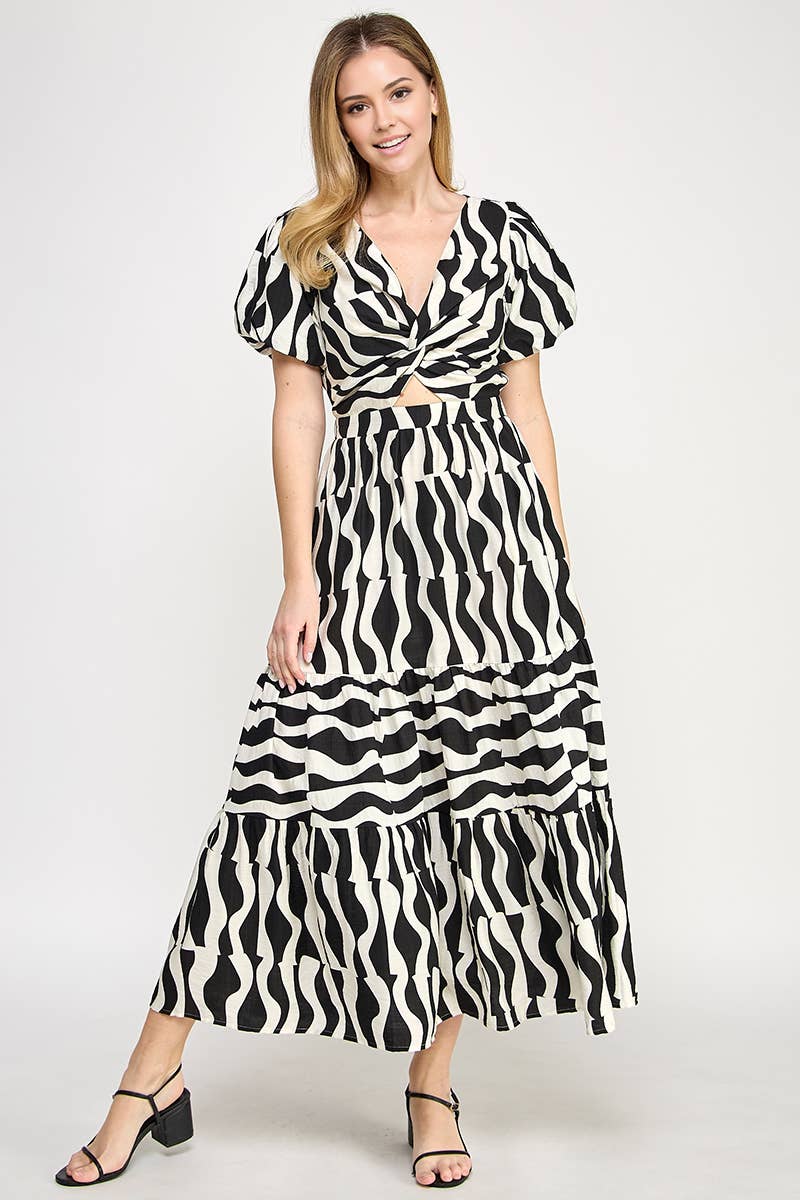 RUBIENN - Wholesale Dress - Women's - Wavy Stripe Print Tied Front Maxi Dress1