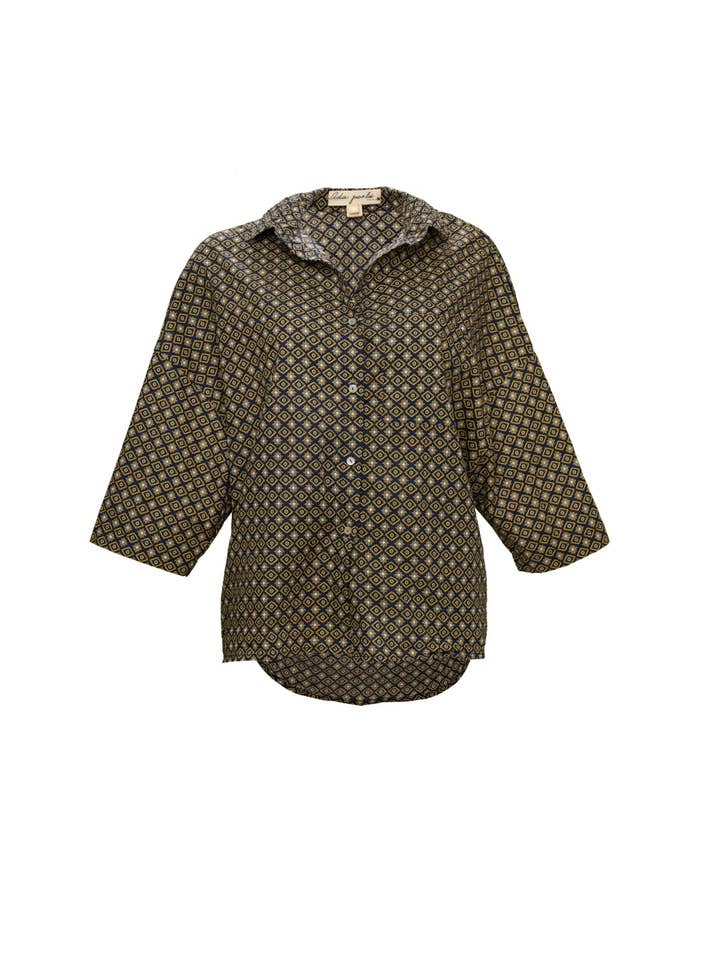 ADA PERLU – Engroshandel Skjorte med buttondown – til kvinder – Suzon skjorte med indonesisk batik1