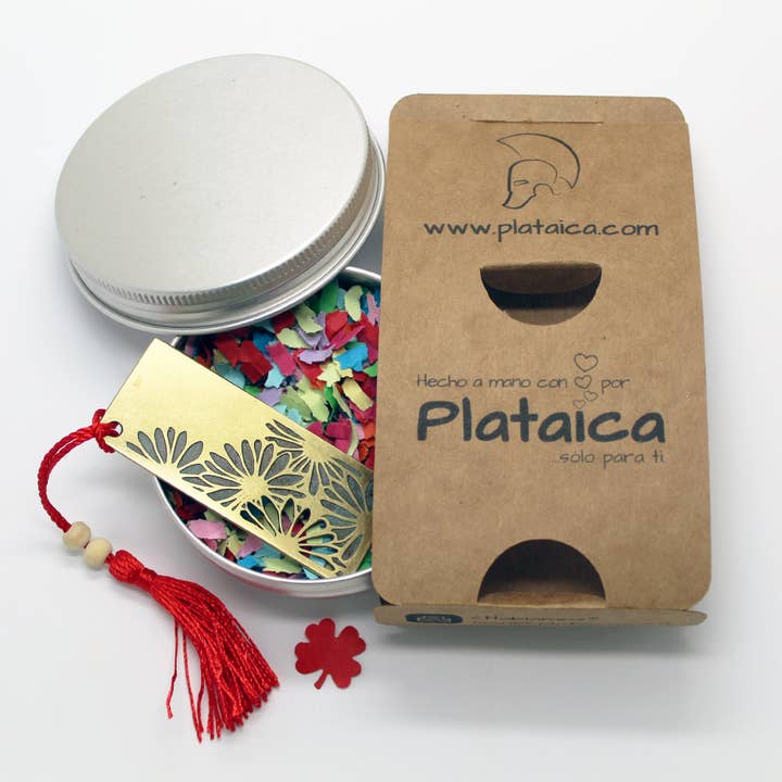 Plataica - Wholesale Bookmark - Brass bookmark with engraved daisies9