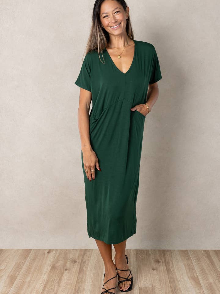 Robe mi-longue à col en V Connor (Ivy) pour la vente par Ten Tomorrow