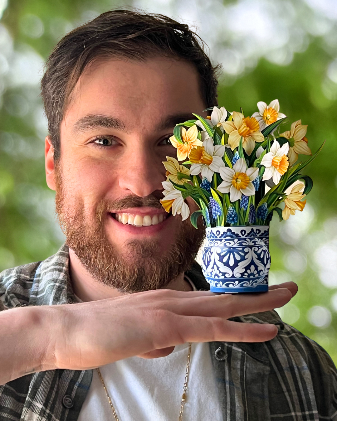 FreshCut Paper LLC - Wholesale Gewone wenskaart - Mini Engelse narcisboeketten (10 uitklapbare wenskaarten)3