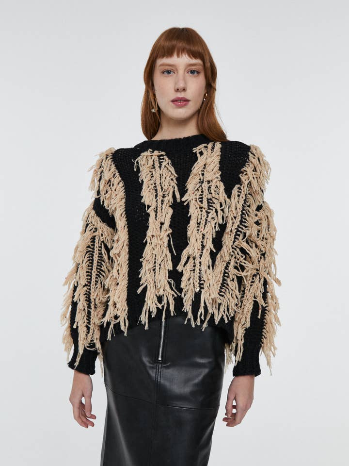 Pull à franges pour la vente par SWEET MAGIC MODA Y COMPLEMENTOS