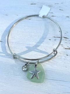 Bracciale con ciondolo a stella verde menta per la vendita all'ingrosso da parte di Glass Mermaid Makings