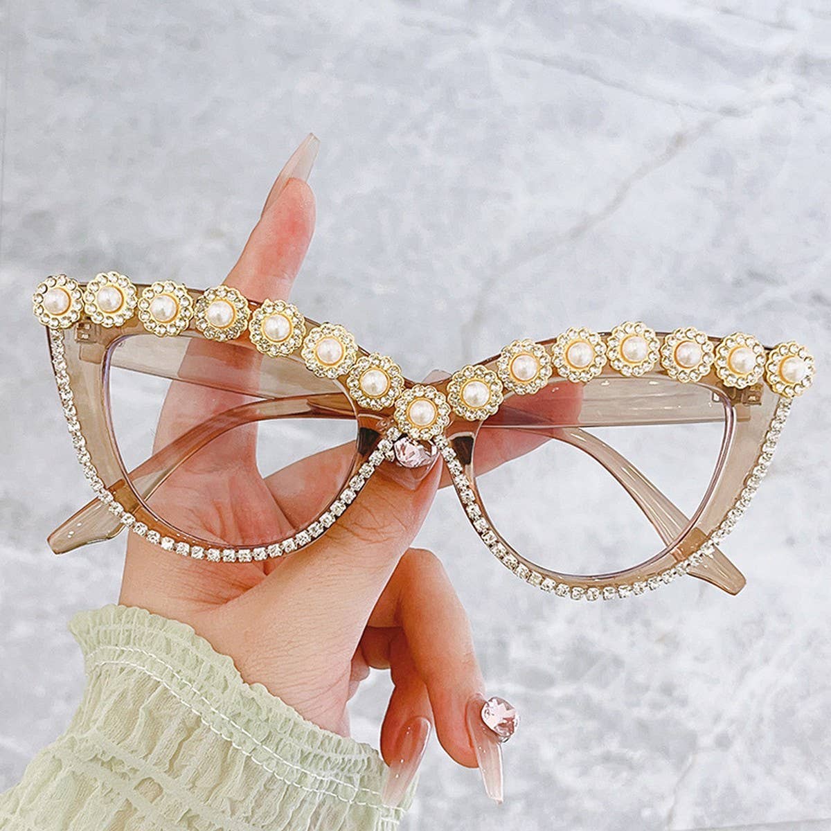 ACCITY - Wholesale Sunglasses - Women's - HANDMADE RHINESTONE PEARL RETRO CAT-EYE SUNGLASSES_CWASG02687