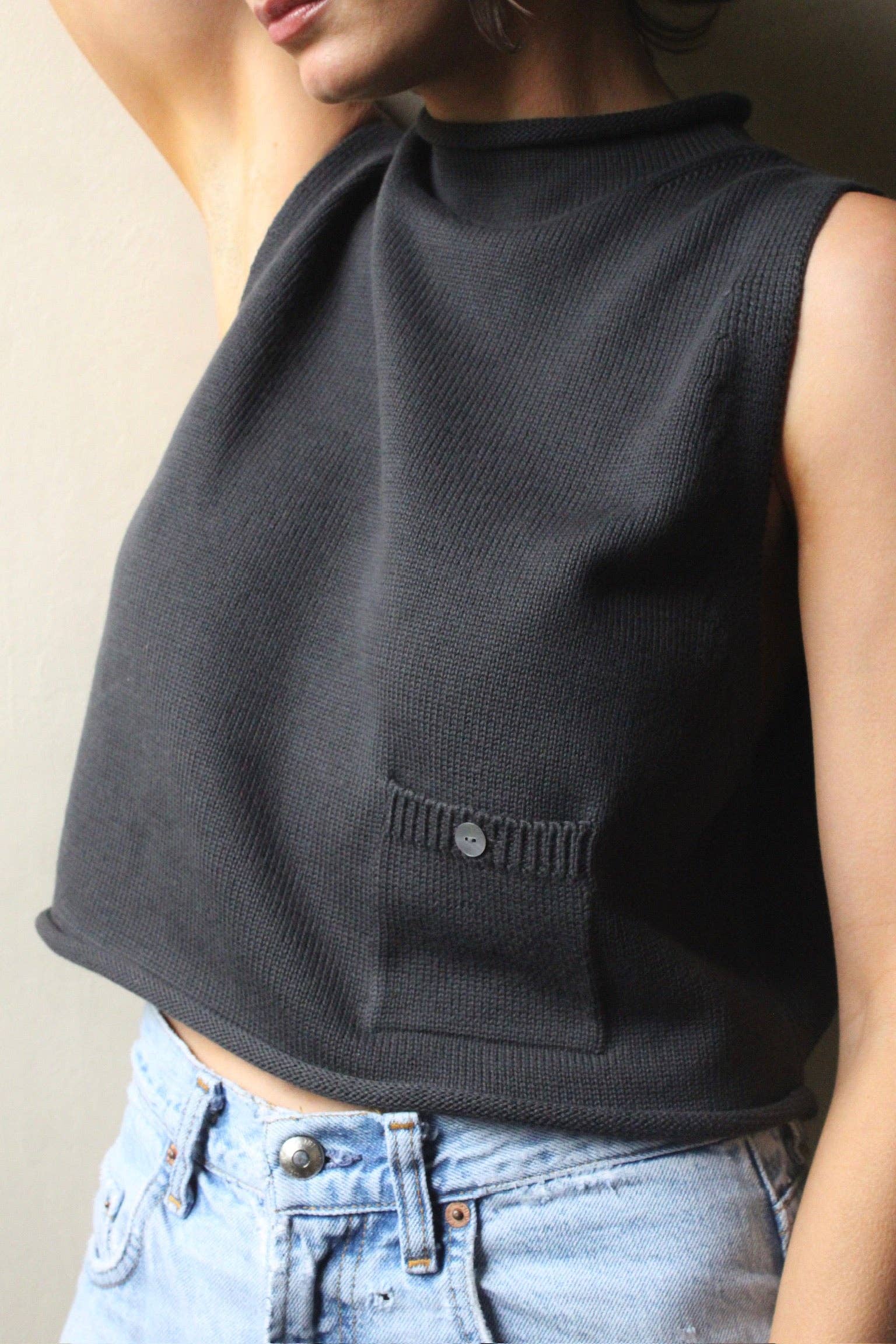 Na Nin – wholesale Outerwear Vest - Women’s – Milo Pima Cotton Vest18