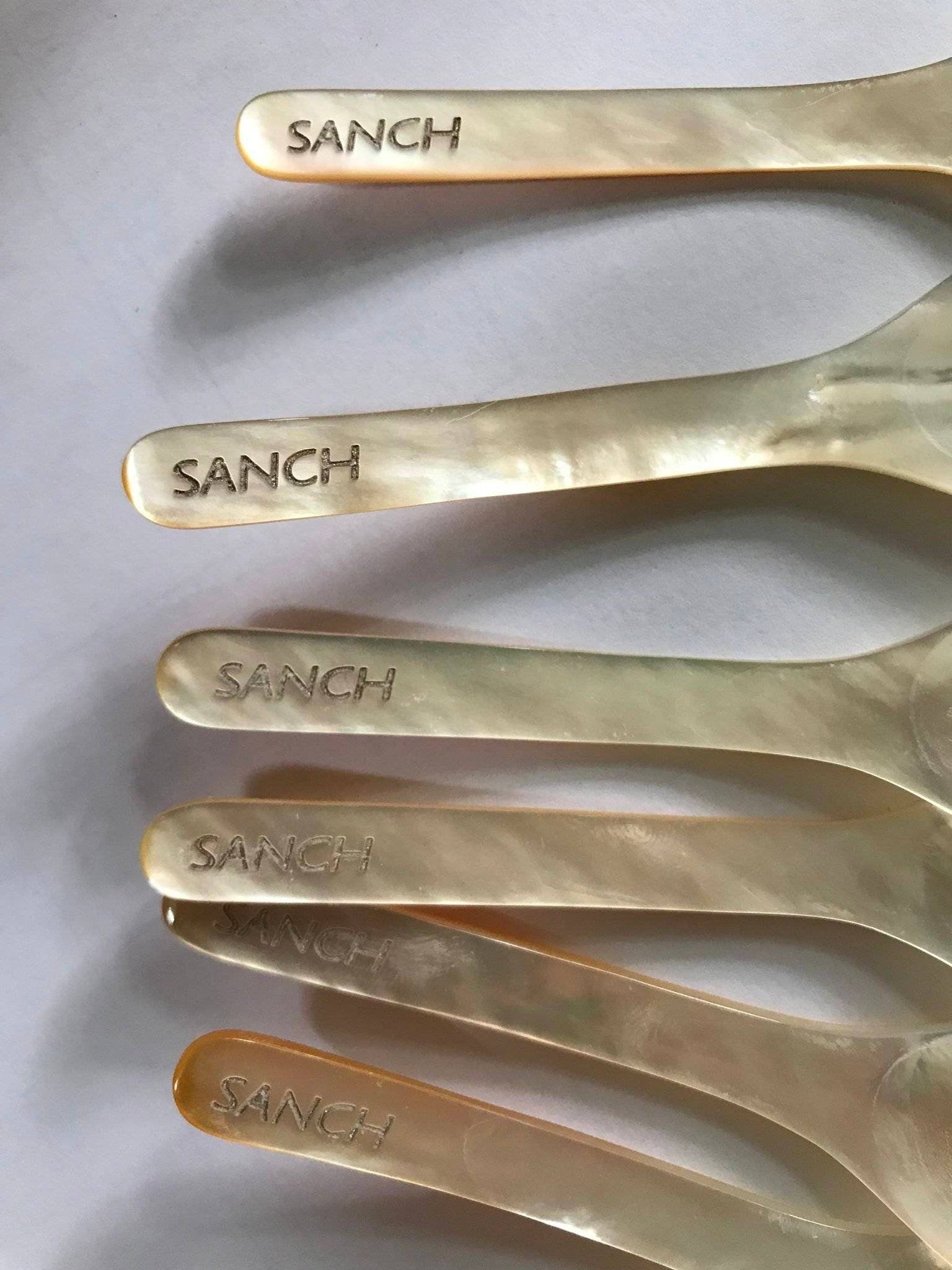 Hala Design - Wholesale Table Spoon (Cutlery) - Golden Oyster Mother of Pearl Caviar Spoon9