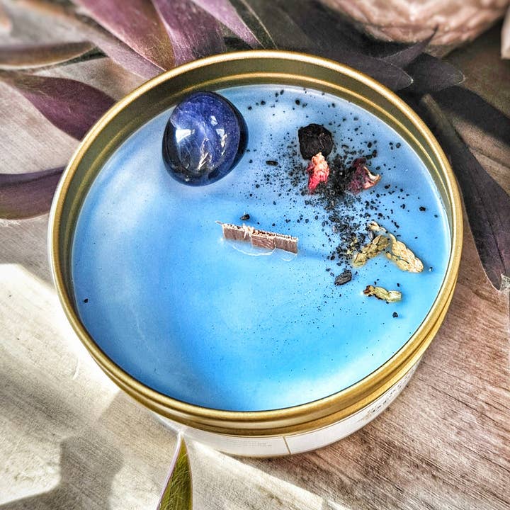 Bougie Viking Soy ~ Bergamote, cardamome, cyprès et orchidée noire pour la vente par Heart of Gold Apothecary