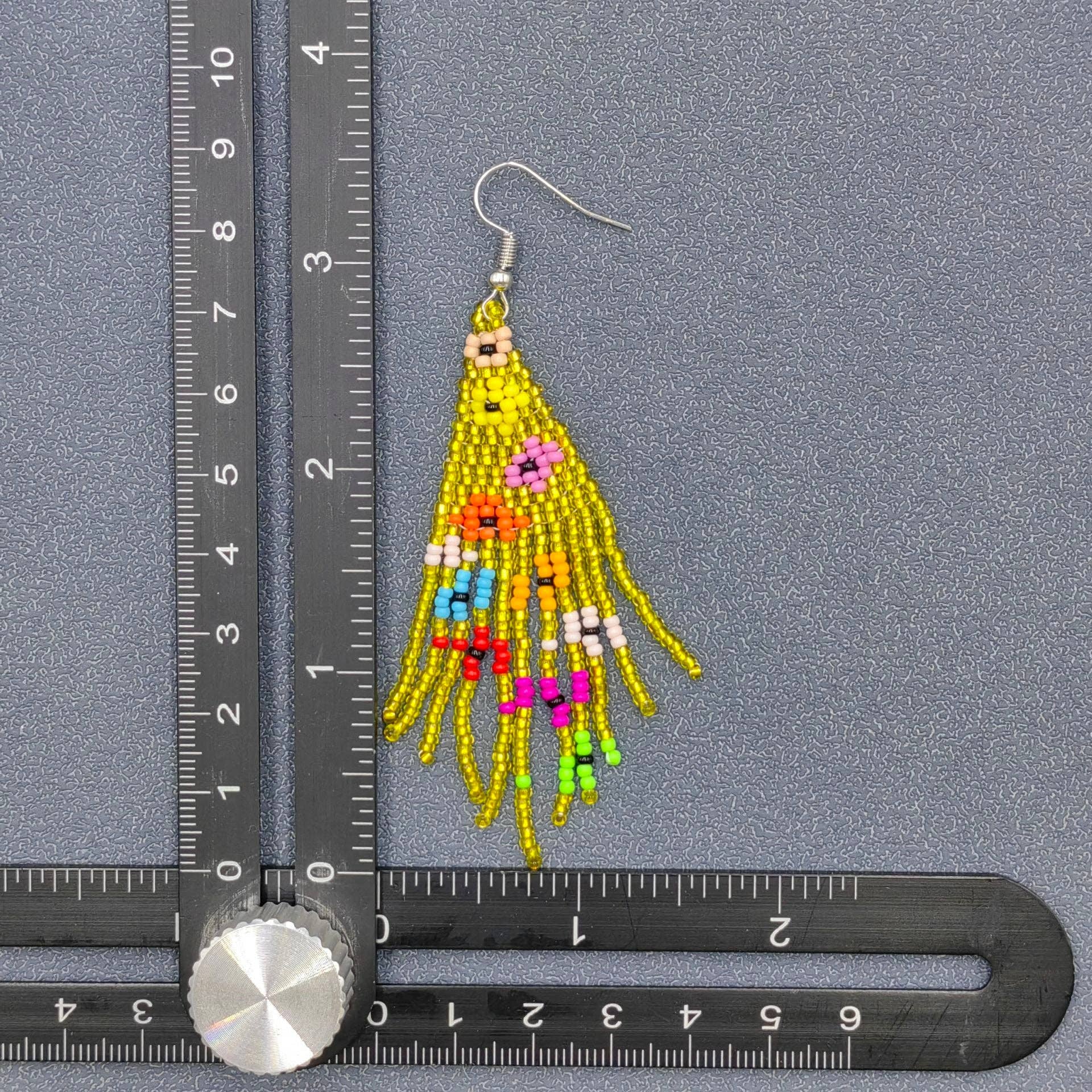 Mio Queena - Wholesale Tassel Earrings - Boho Flower Pattern Seed Beads Fringe Dangle Earrings -BJ/SB1