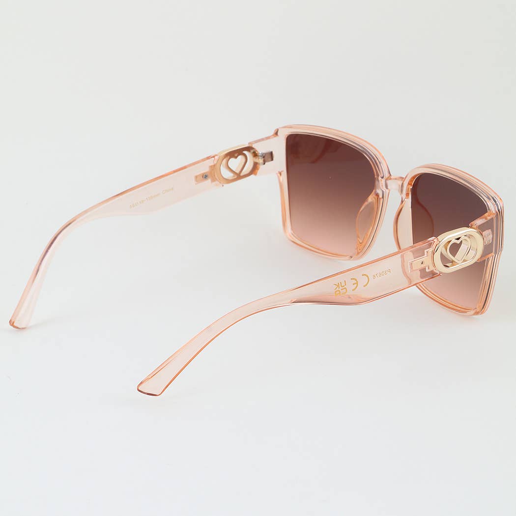 MIX Heart Chain Box Sunglasses for wholesale on Faire2