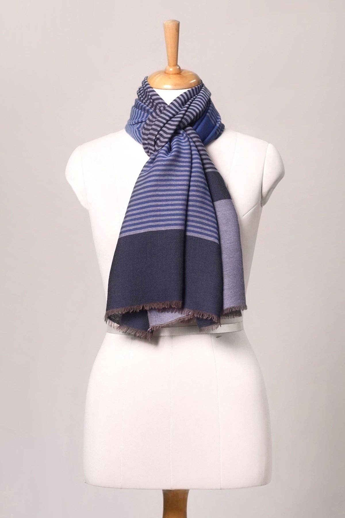 SVEZElife - Wholesale Scarf - Women's - Coastal Stripe Woven Wool Scarf - Blue | SVEŽElife2