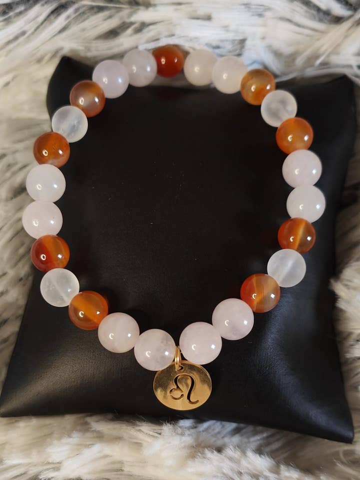 Lion bracelet for wholesale by Carlitina