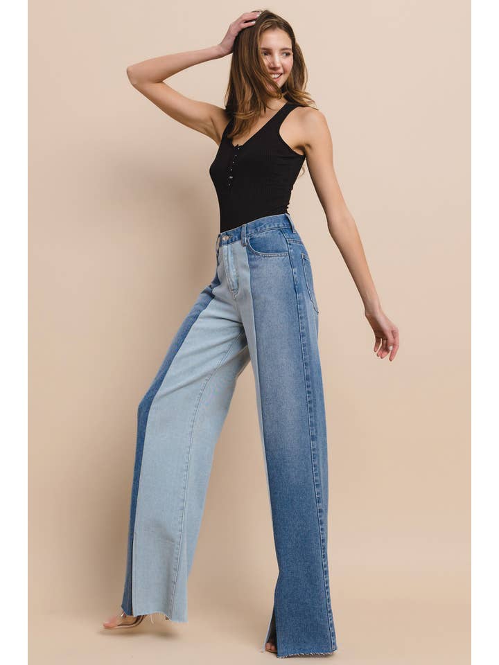 LT DENIM MID DENIM COLORBLOCK JEANS WITH SPLIT SEAM 2425 for wholesale on Faire