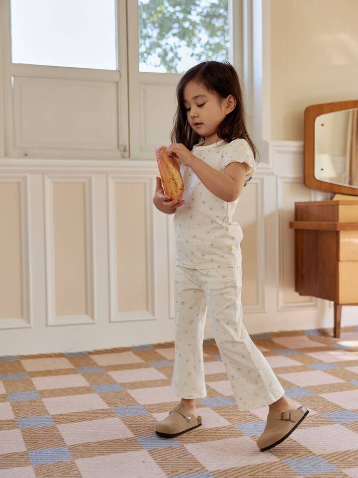 Norsu Organic - Wholesale Pants - Kids - Girl Flare Everyday Pant-Floral1