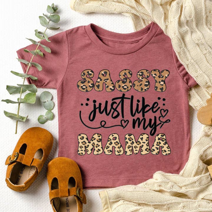 Sassy comme ma maman pour la vente par Great Tees