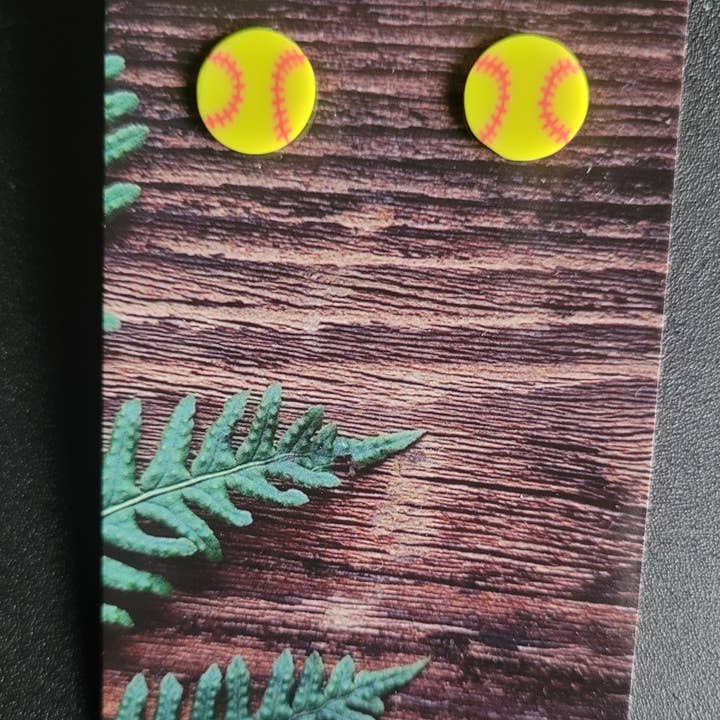 Boucles d'oreilles Clay Softball pour la vente par moonlitFERN