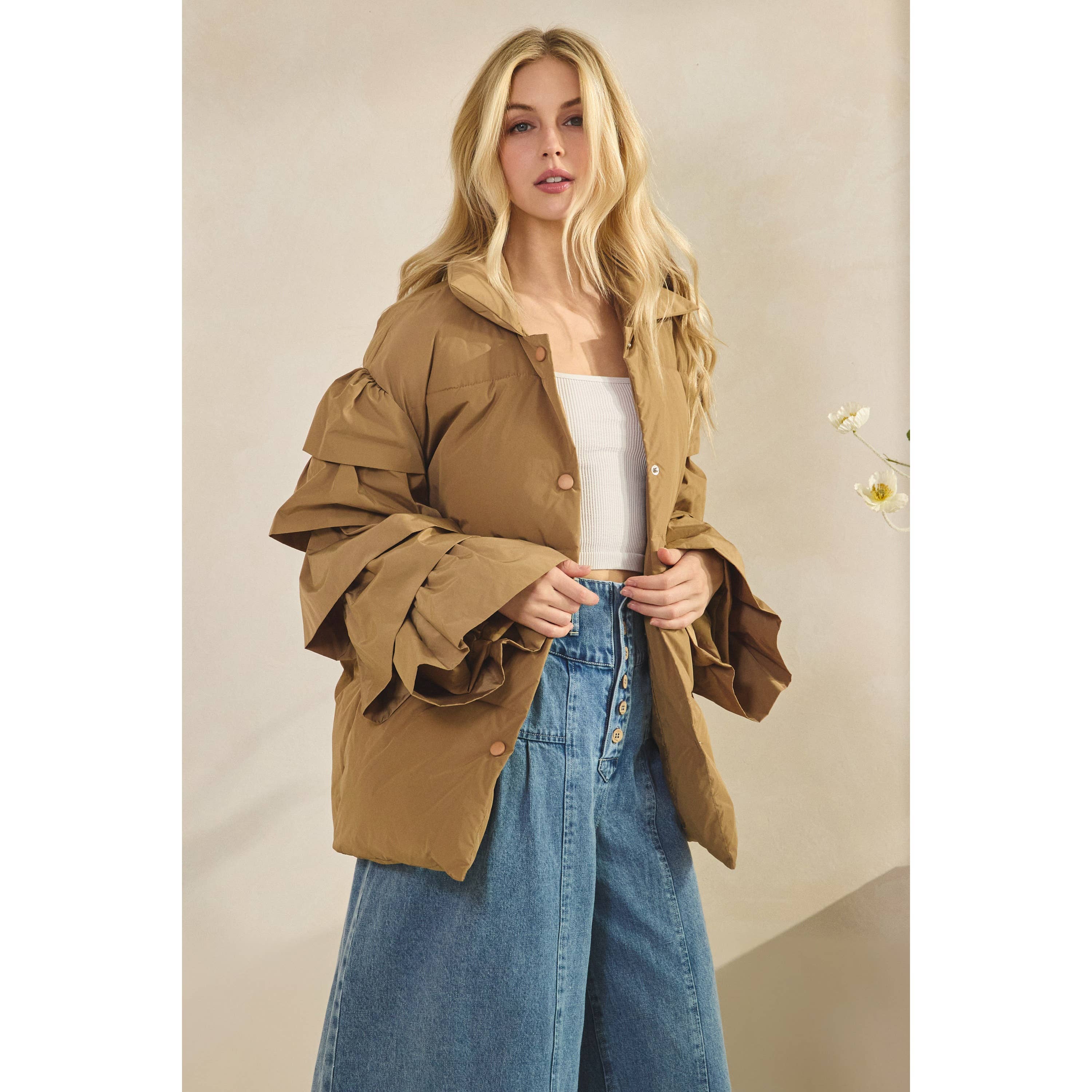 Veveret - Wholesale Jacket - Women's - Tiered Ruffle Long Sleeve Padded Jacket3